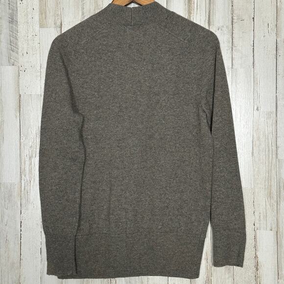 J Crew Womens Wrap Sweater Med Wool Cashmere Taupe V-Neck Quiet Luxury Neutral - Picture 2 of 7